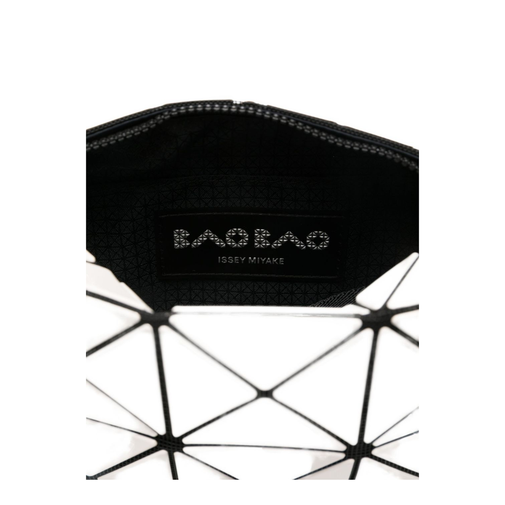 Bags featuring a radical triangle-based concept and manufacturing techniques