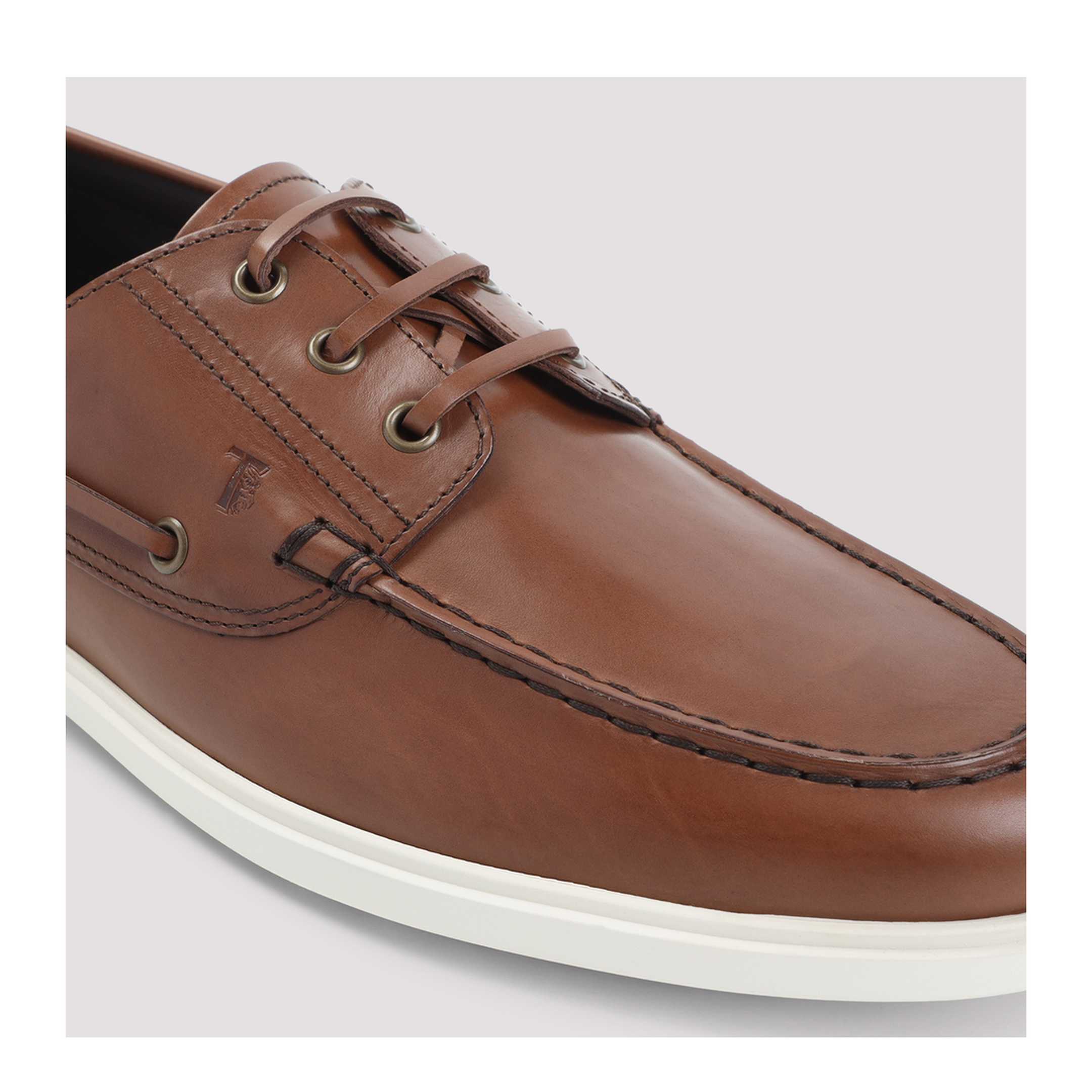 MAYFEYR - Tod's - Teak Brown Leather Boat Loafer - XXM78L0JP00NF5S607TEAK