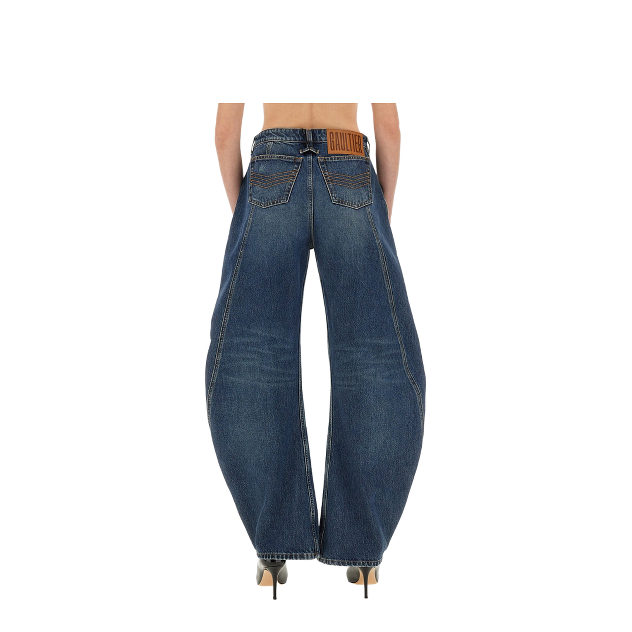 LOW-RISE JEANS