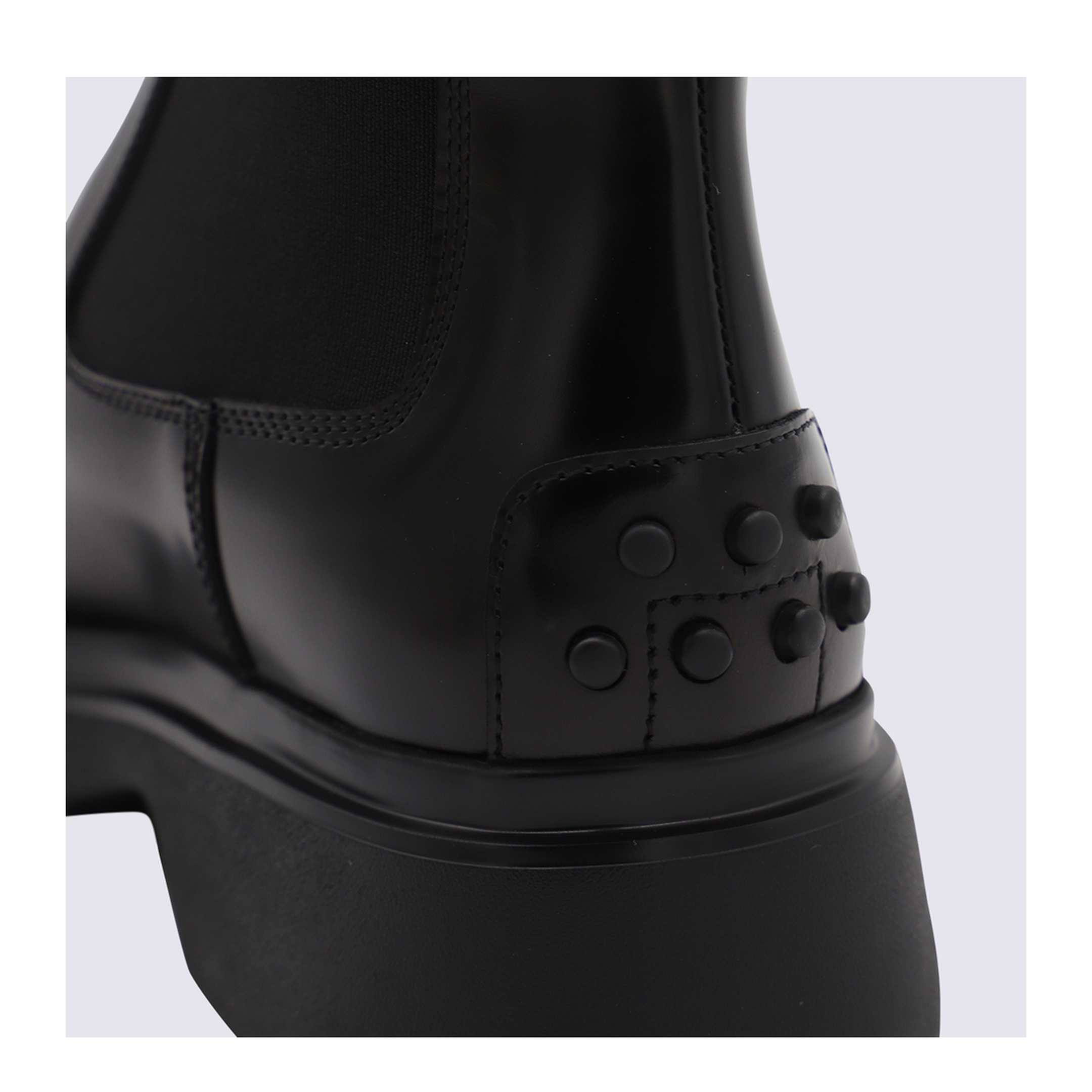 Chelsea Ankle Boots in Leather