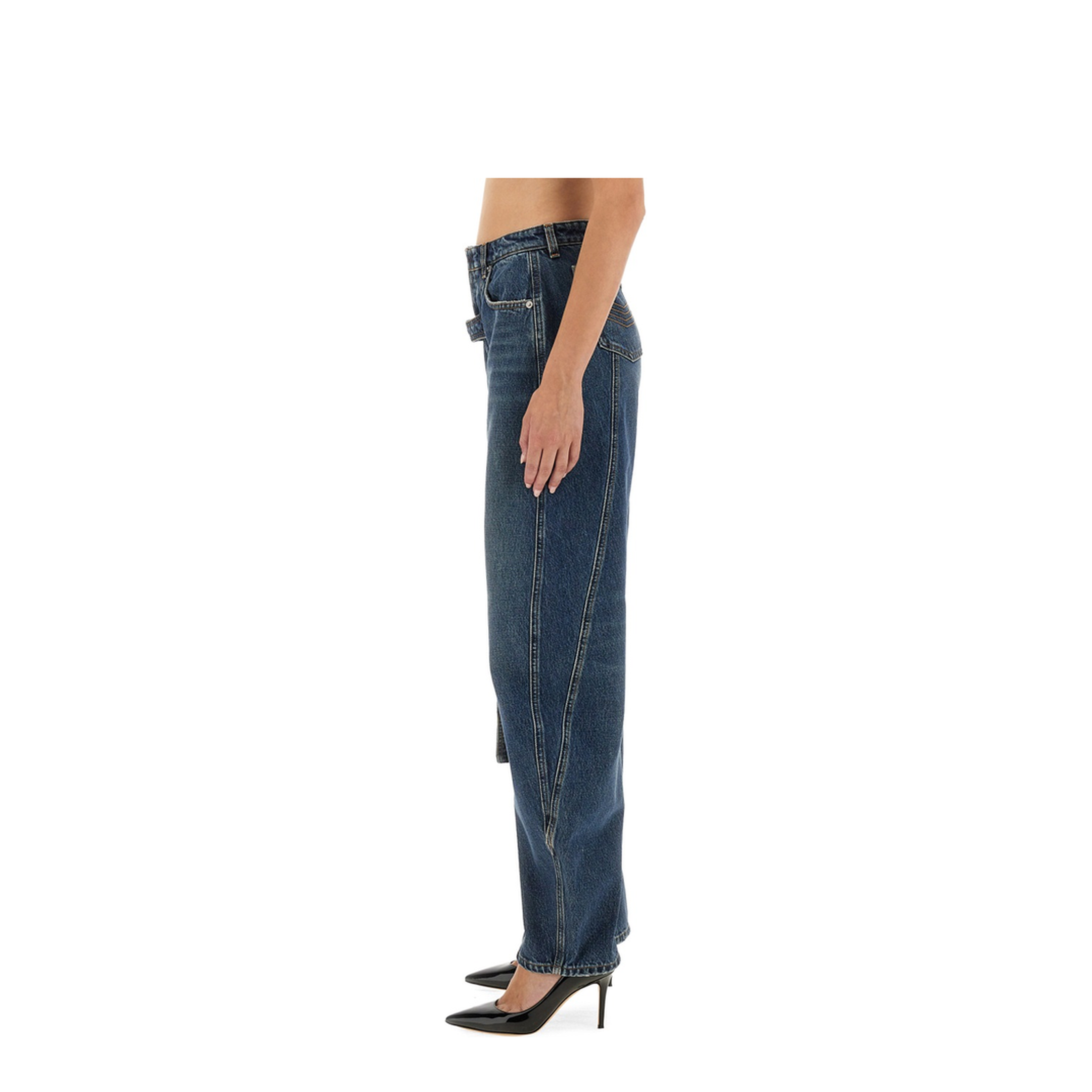 LOW-RISE JEANS
