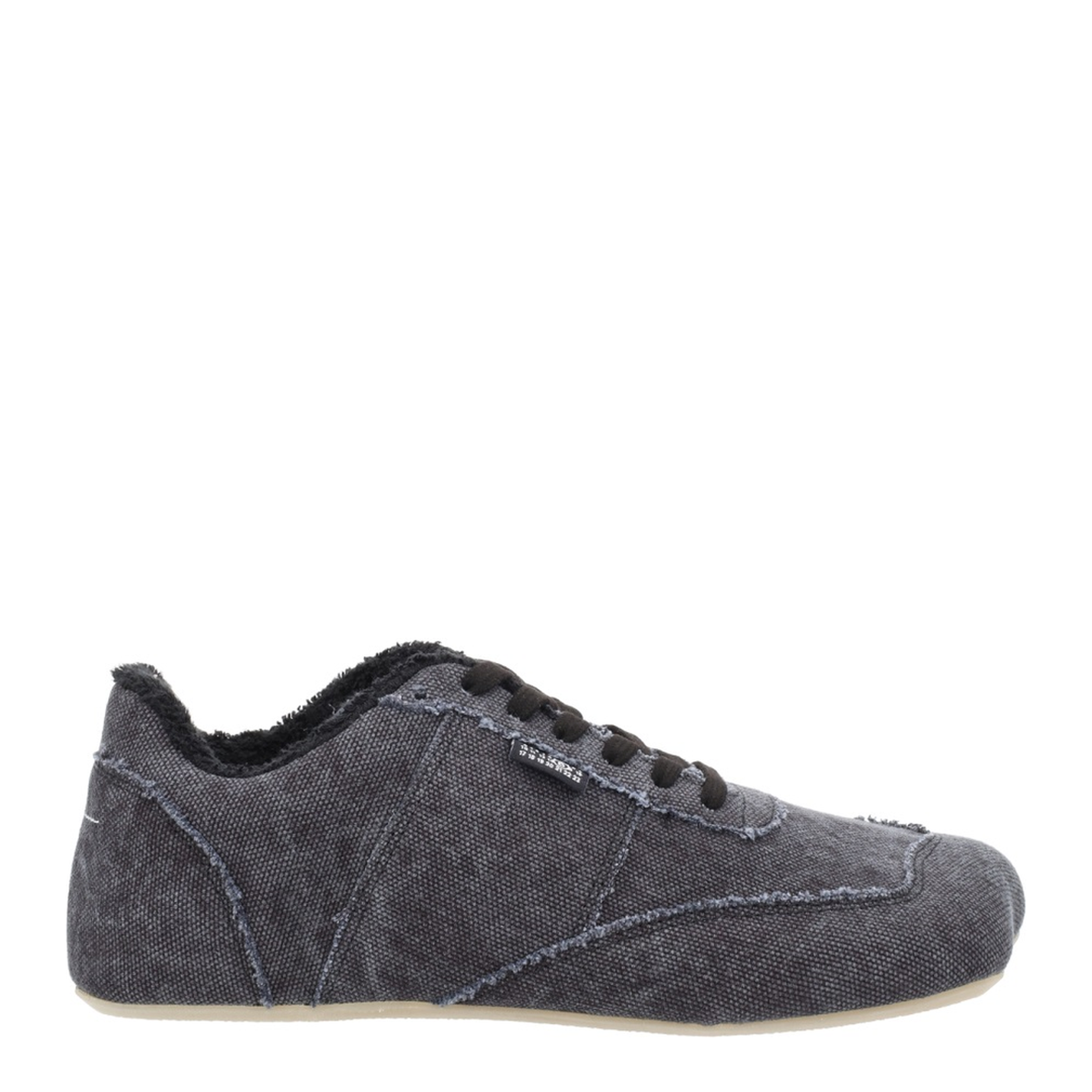 Anatomical Canvas Sneaker