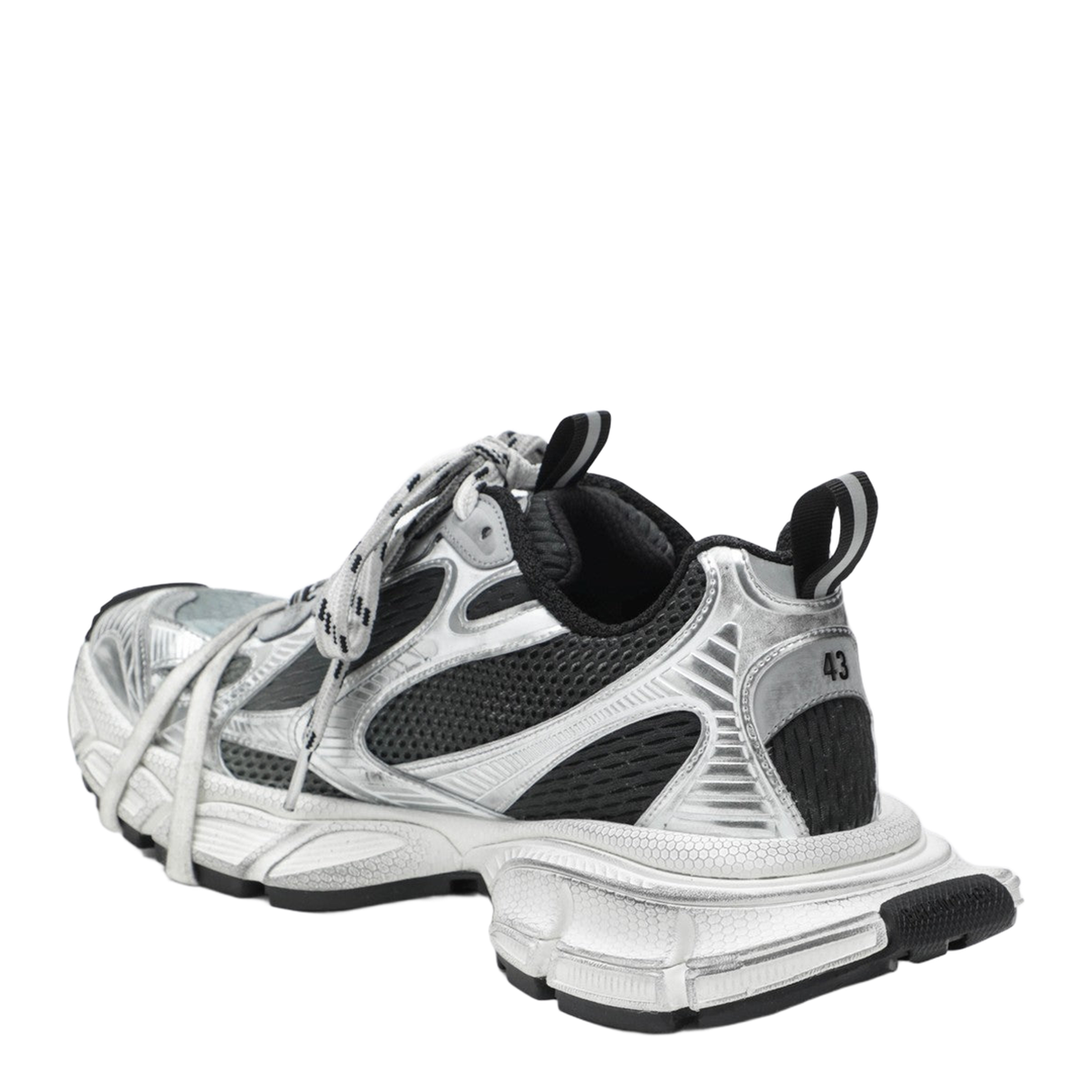 Gradient Sneaker in Black Grey White