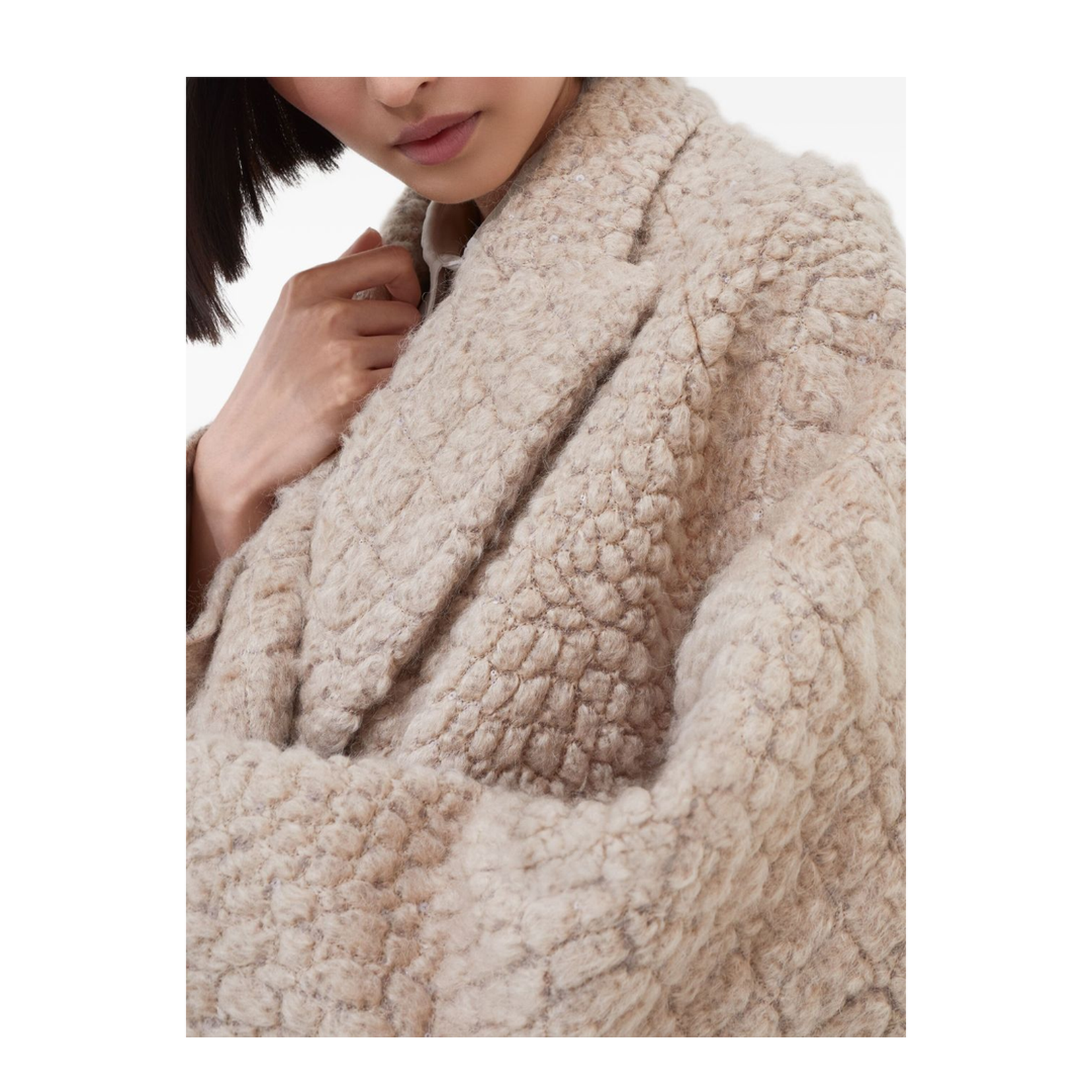Coat with Dazzling Croc Motif in Camel