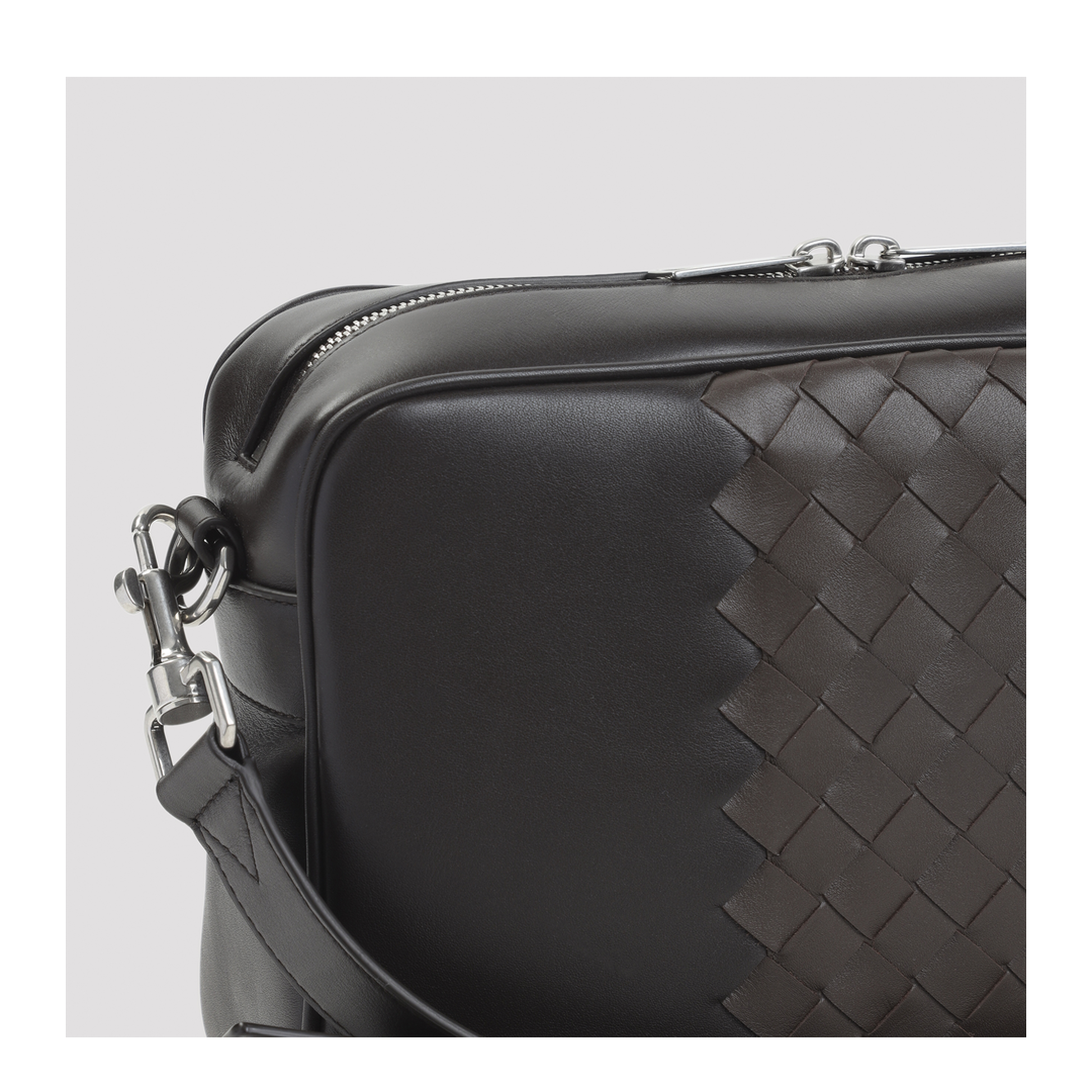 MAYFEYR - Bottega Veneta - Camera Bag - 755925V4O9O