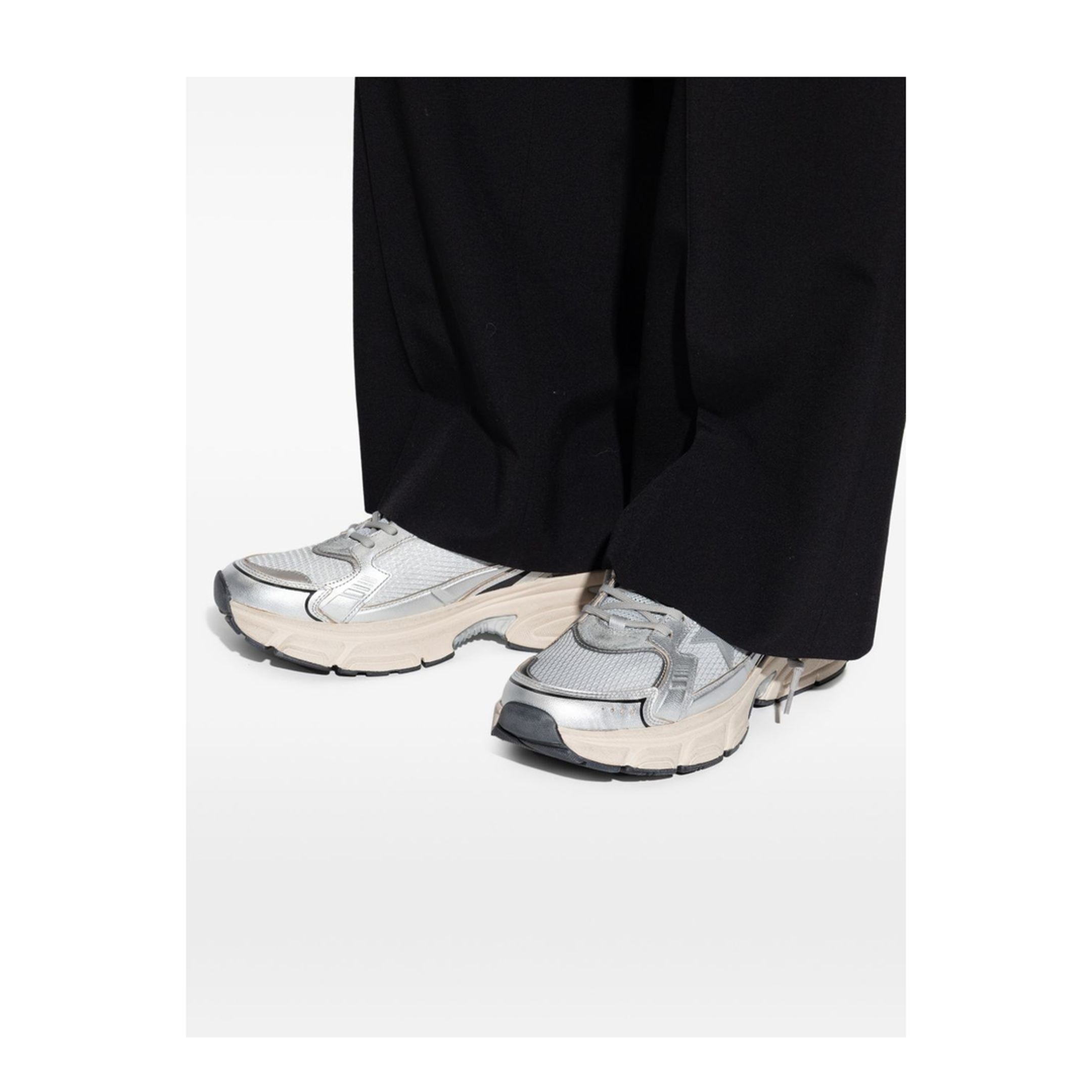 Lightstar Metallic Sneakers