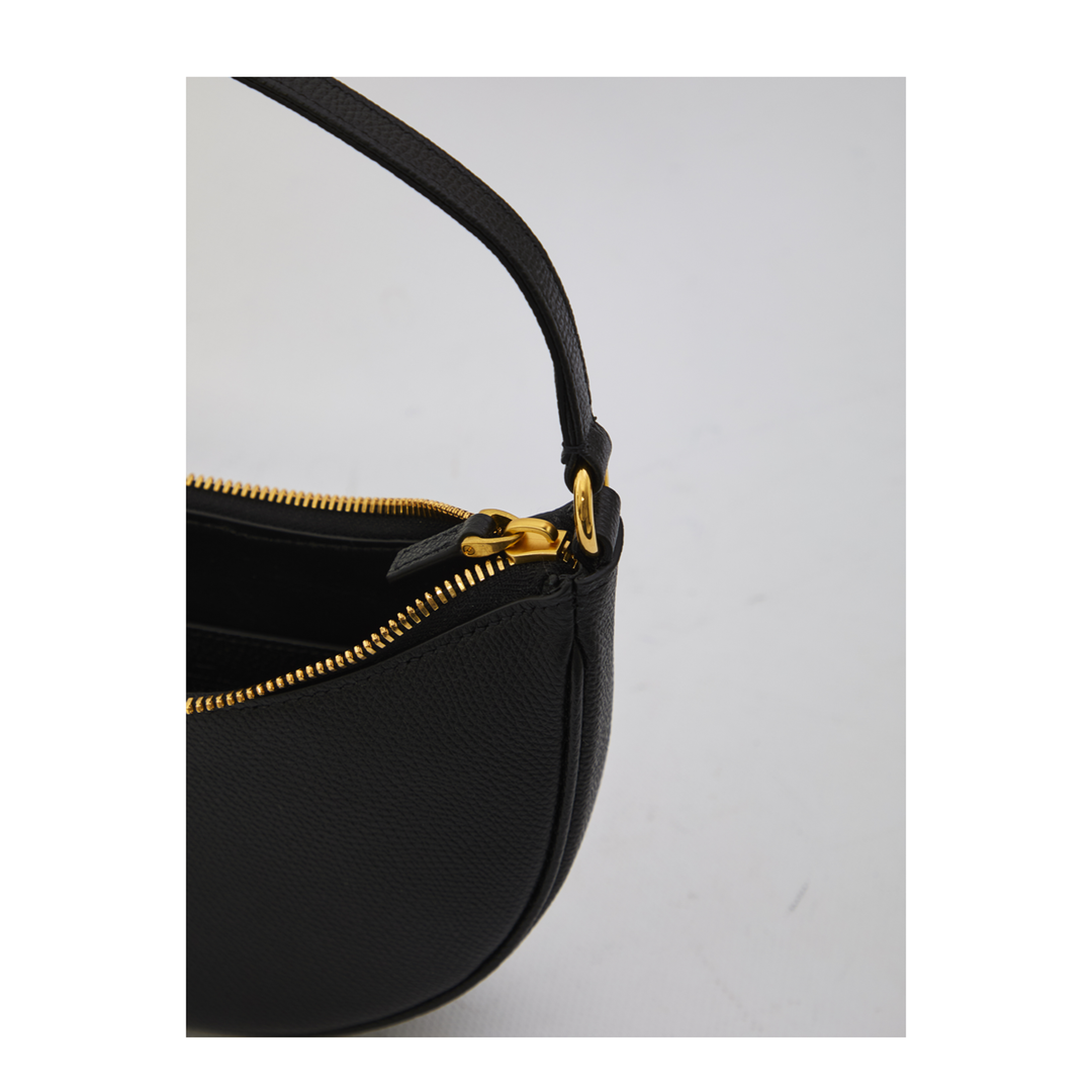 Vlogo mini hobo bag