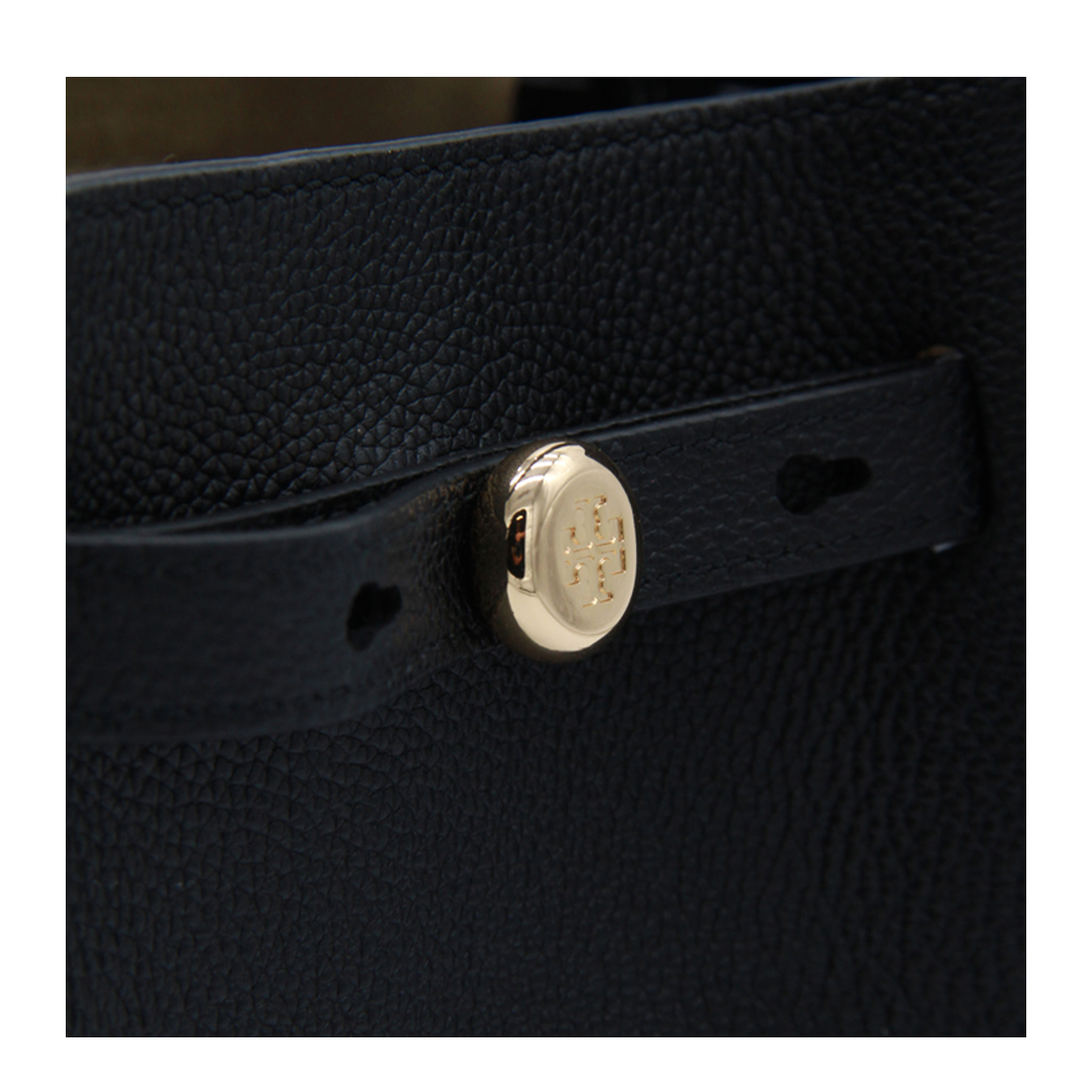 Romy Pebbled Leather Bucket Bag - Black
