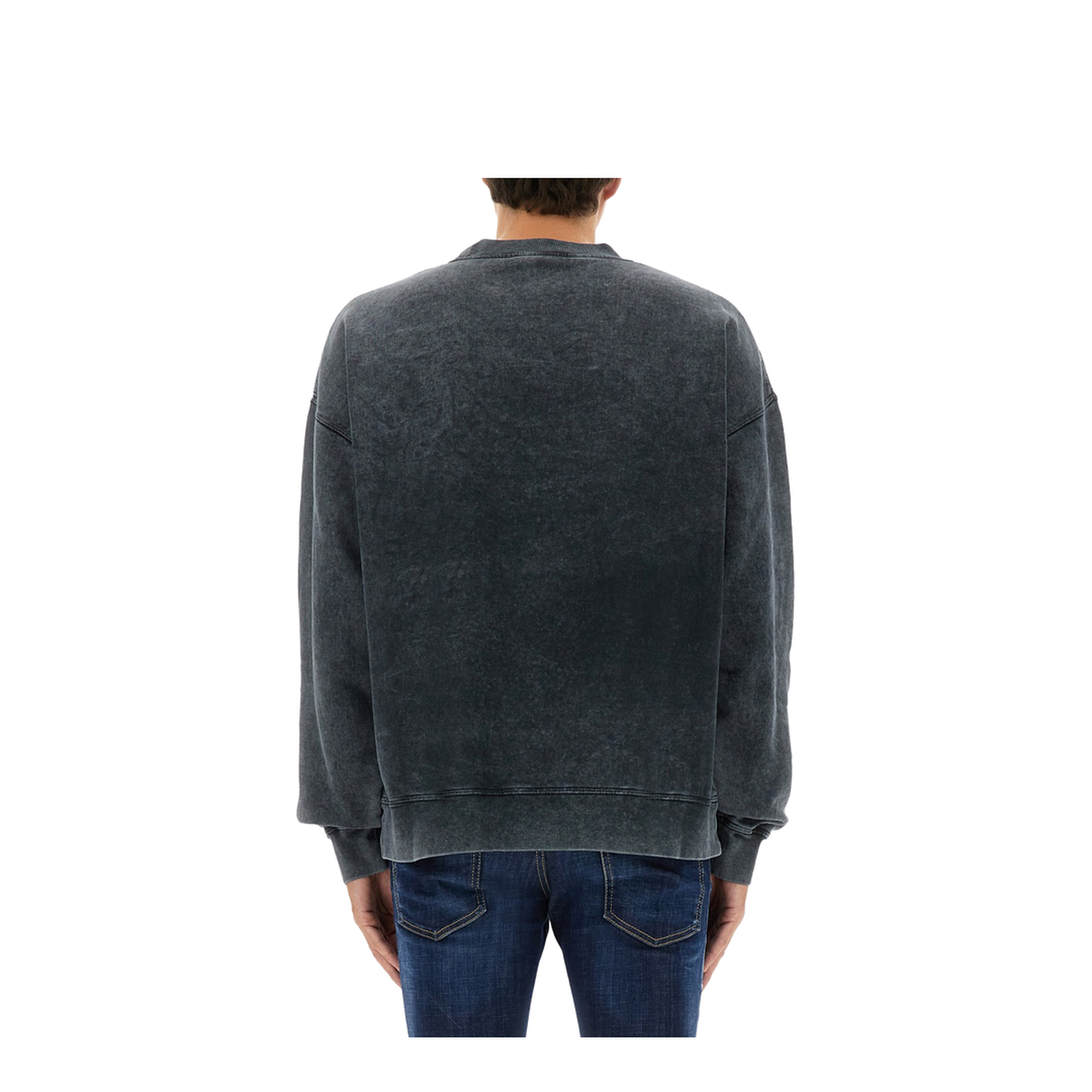Loose Fit Crewneck