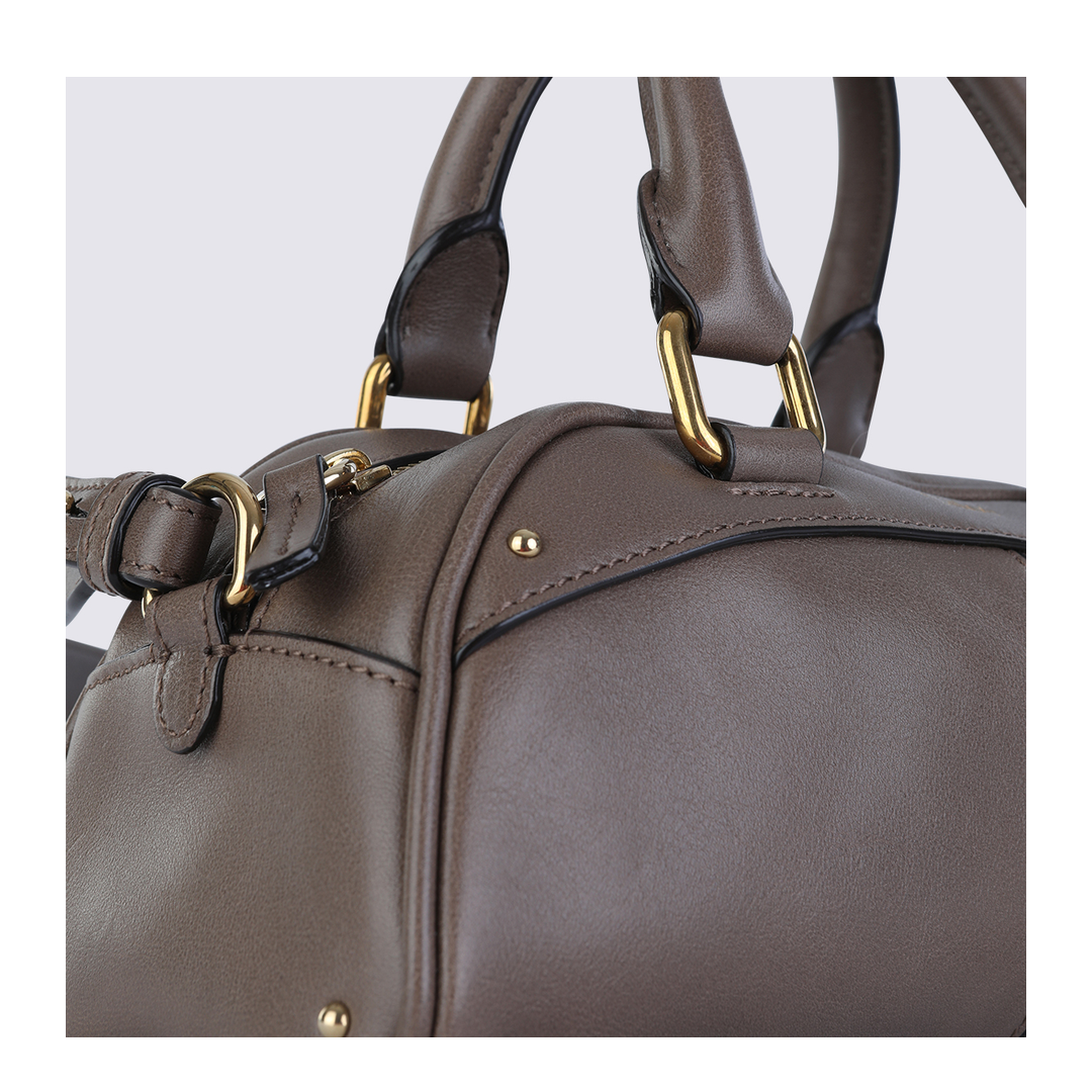 Small Bowling Bag in Soft Leather Beige