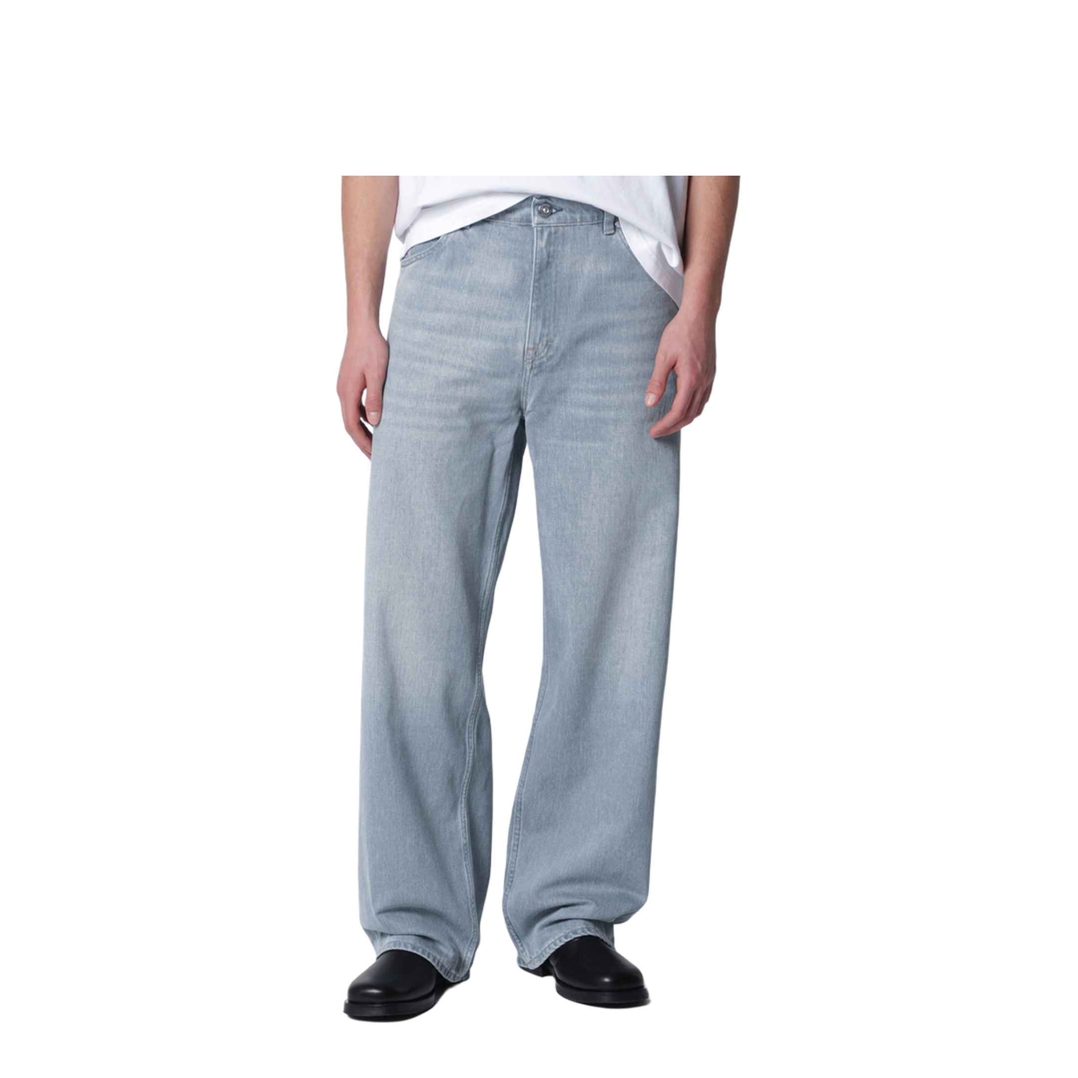 Vast Cut High-Waisted Wide-Leg Cotton Denim Jeans in Pale Coast Wash Blue