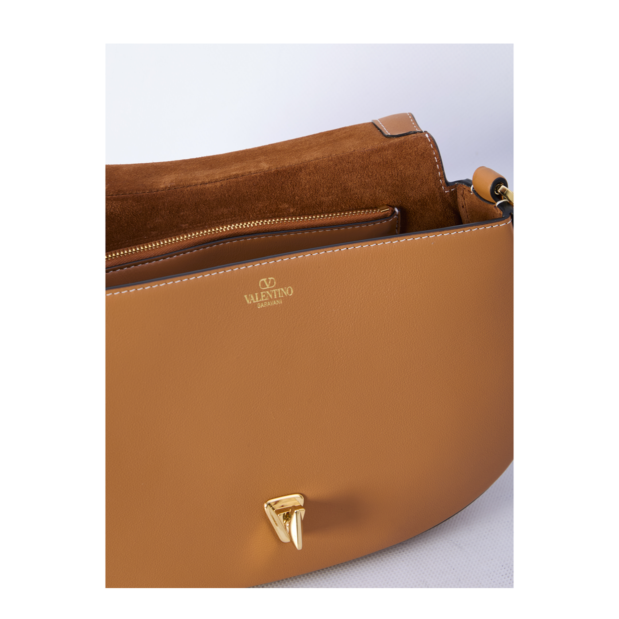 Ohval Small Shoulder Bag