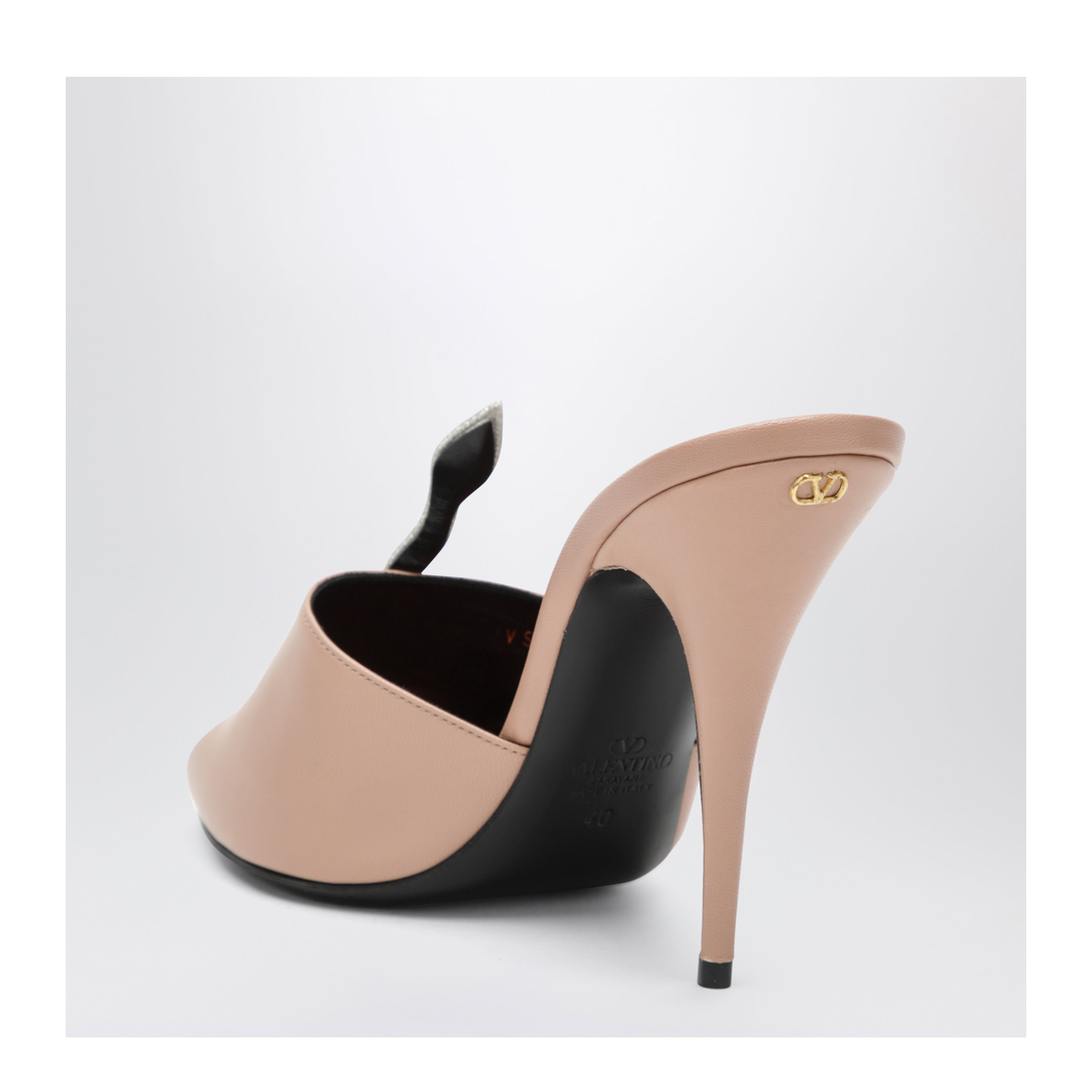 MAYFEYR - Valentino - Powder Pink Slide Sandal Coeur Vipère In Kidskin - 8W0S0PD7HIZAXB