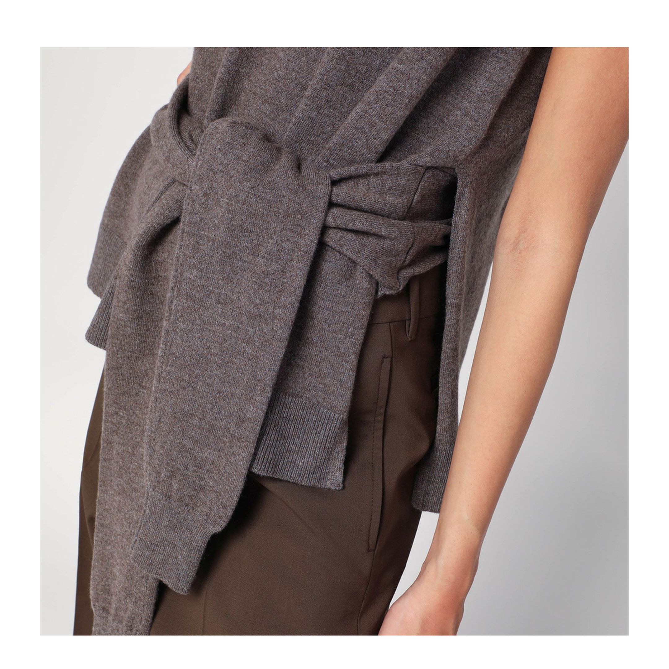 MAYFEYR - Róhe - Double Layer Taupe Melange Sweater - 416-23-300WO208