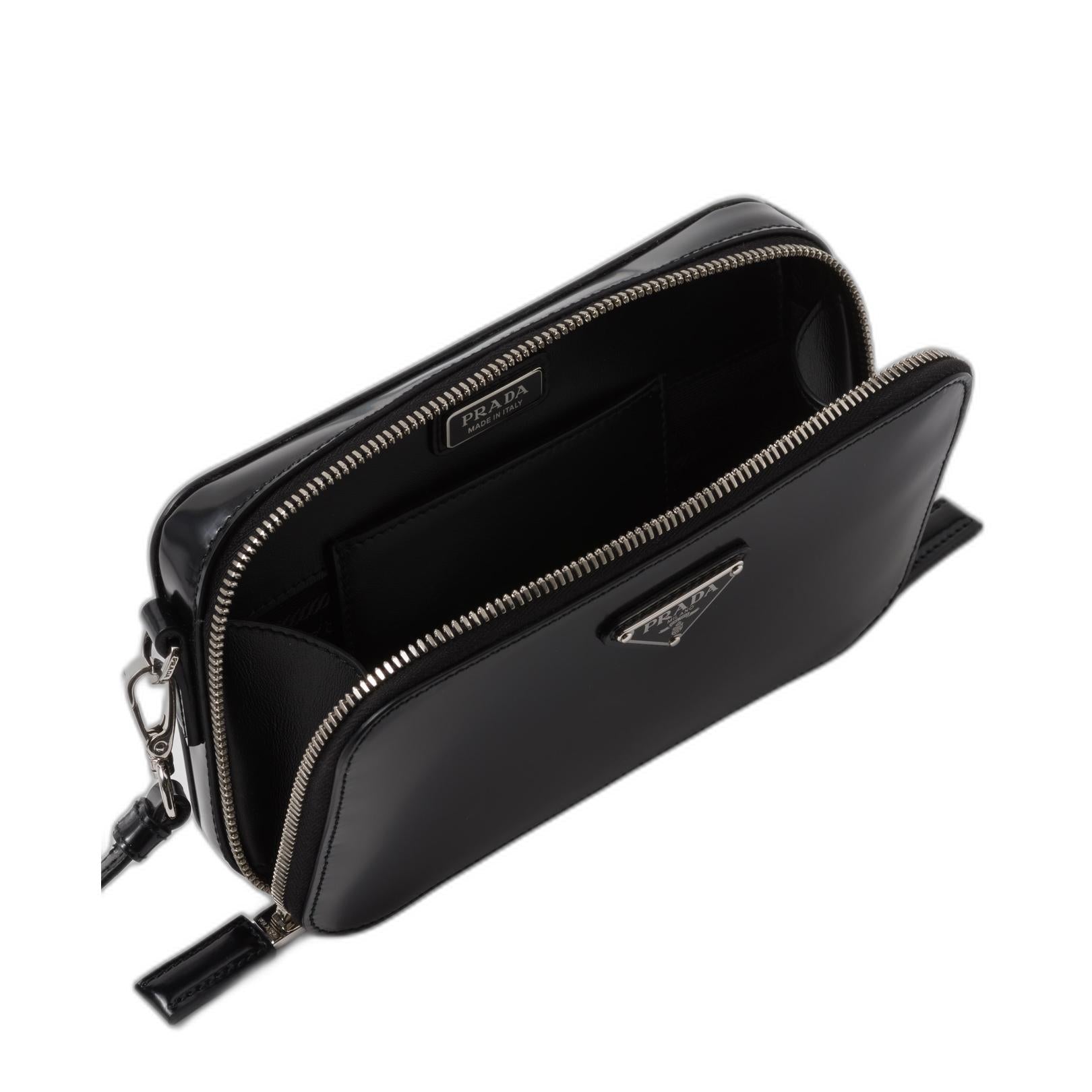 Spazzolato Crossbody in Black