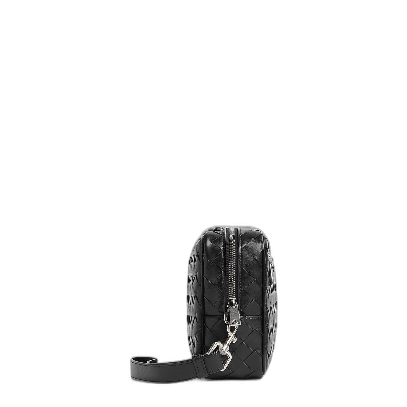 Intrecciato Pouch With Wristlet in Black