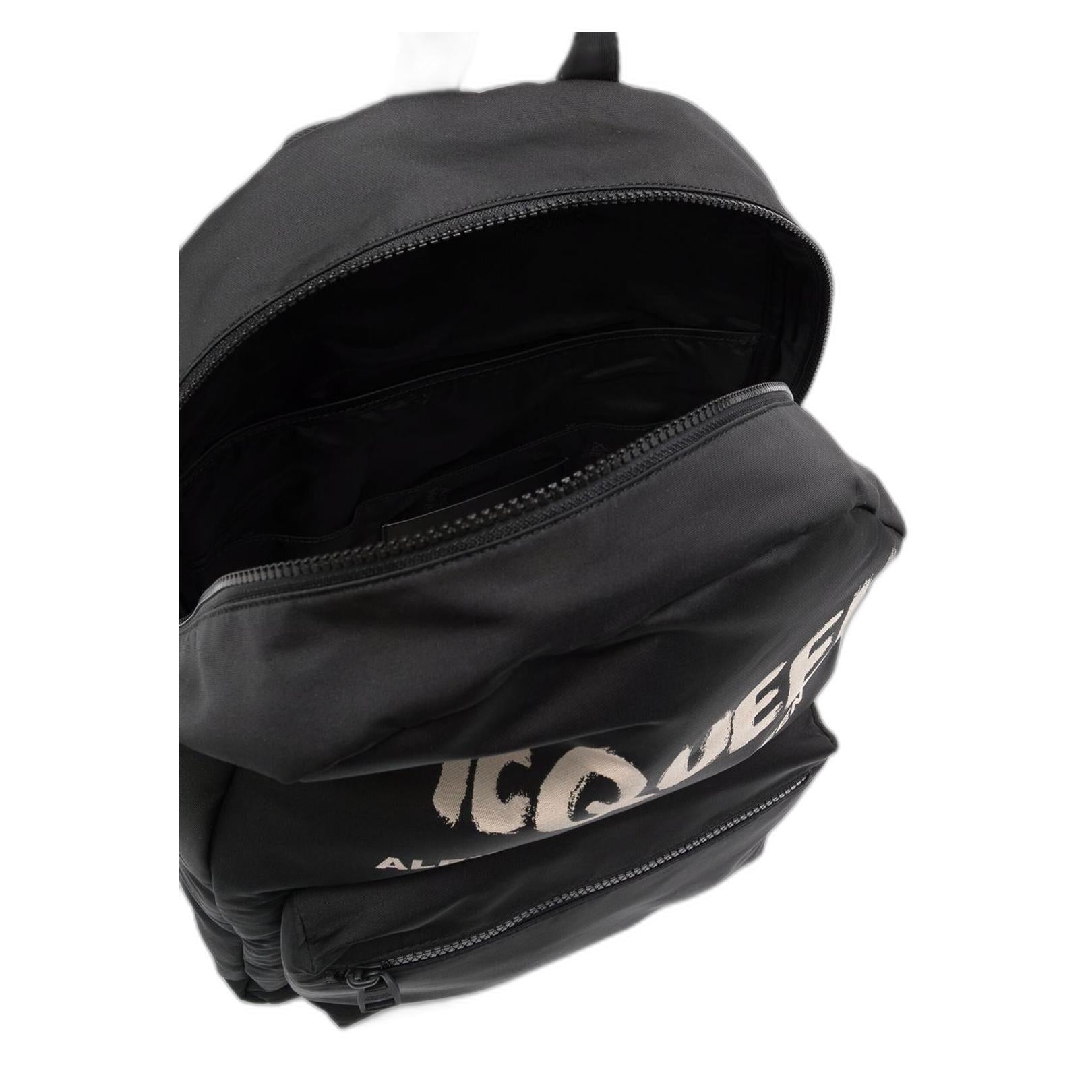 Metropolitan Backpack