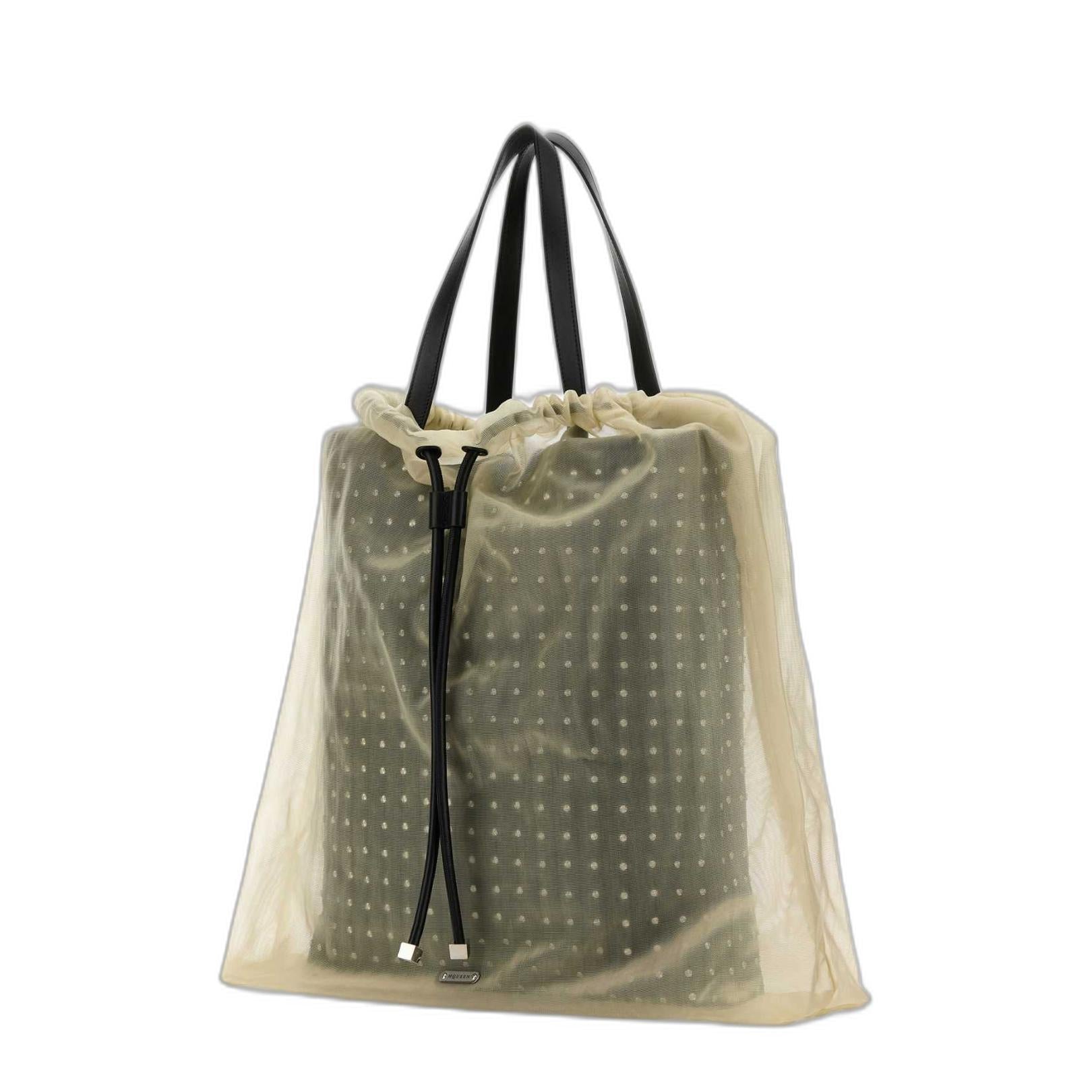 双色皮革和薄纱星云购物