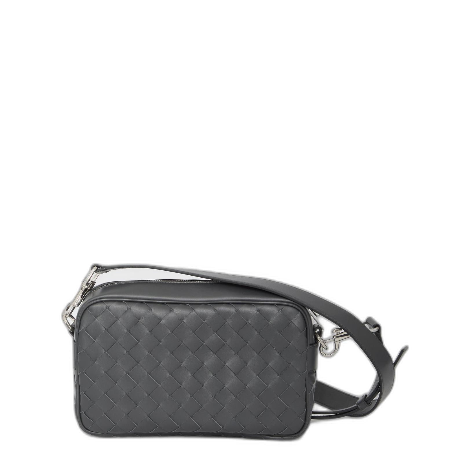 Intrecciato Small Classic Shoulder Bag