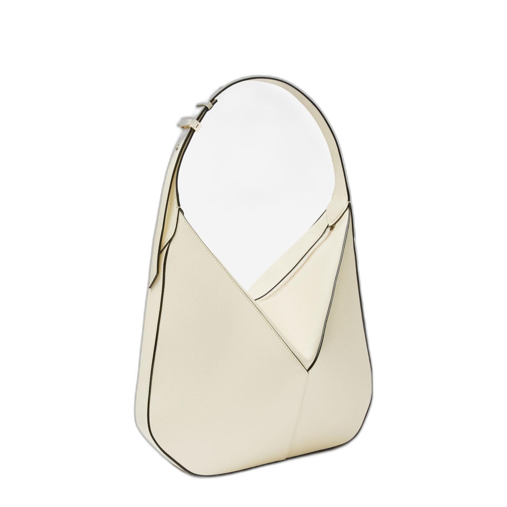 Camel Brown Leather Pebbled Texture Top Zip Fastening Panelled Design Adjustable Shoulder Strap