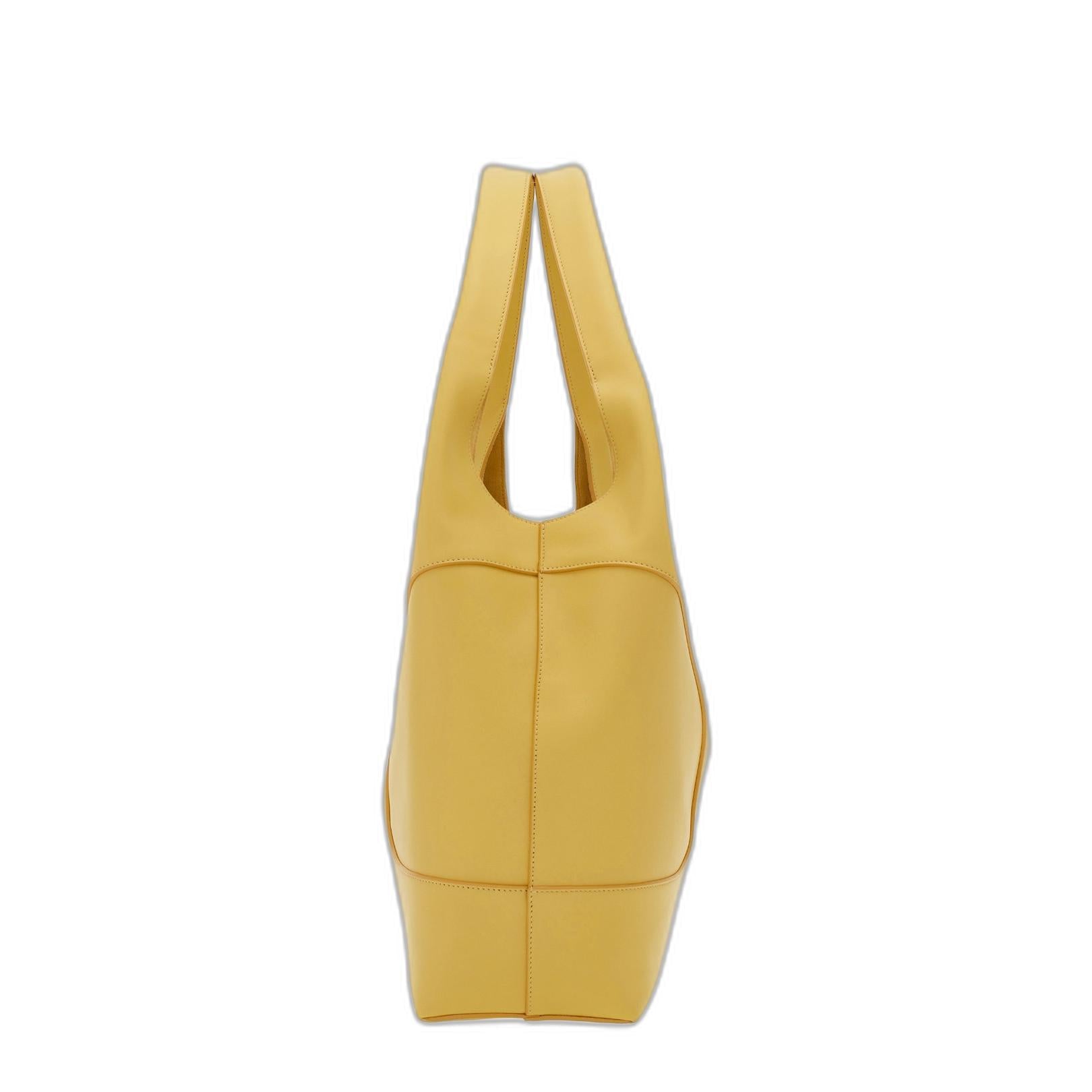 Salvatore Ferragamo Women's Messenger Bag