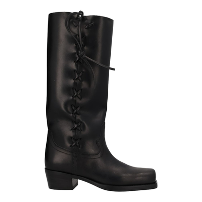 Roxanne Boot