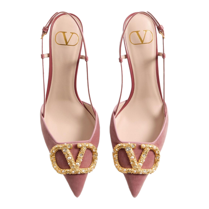 VLogo Signature Pumps