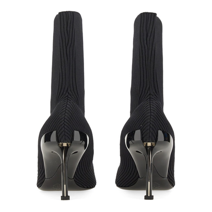 MAYFEYR - Alexander Mcqueen - Slash 90Mm Ribbed-Knit Boots - 768095W4X811081