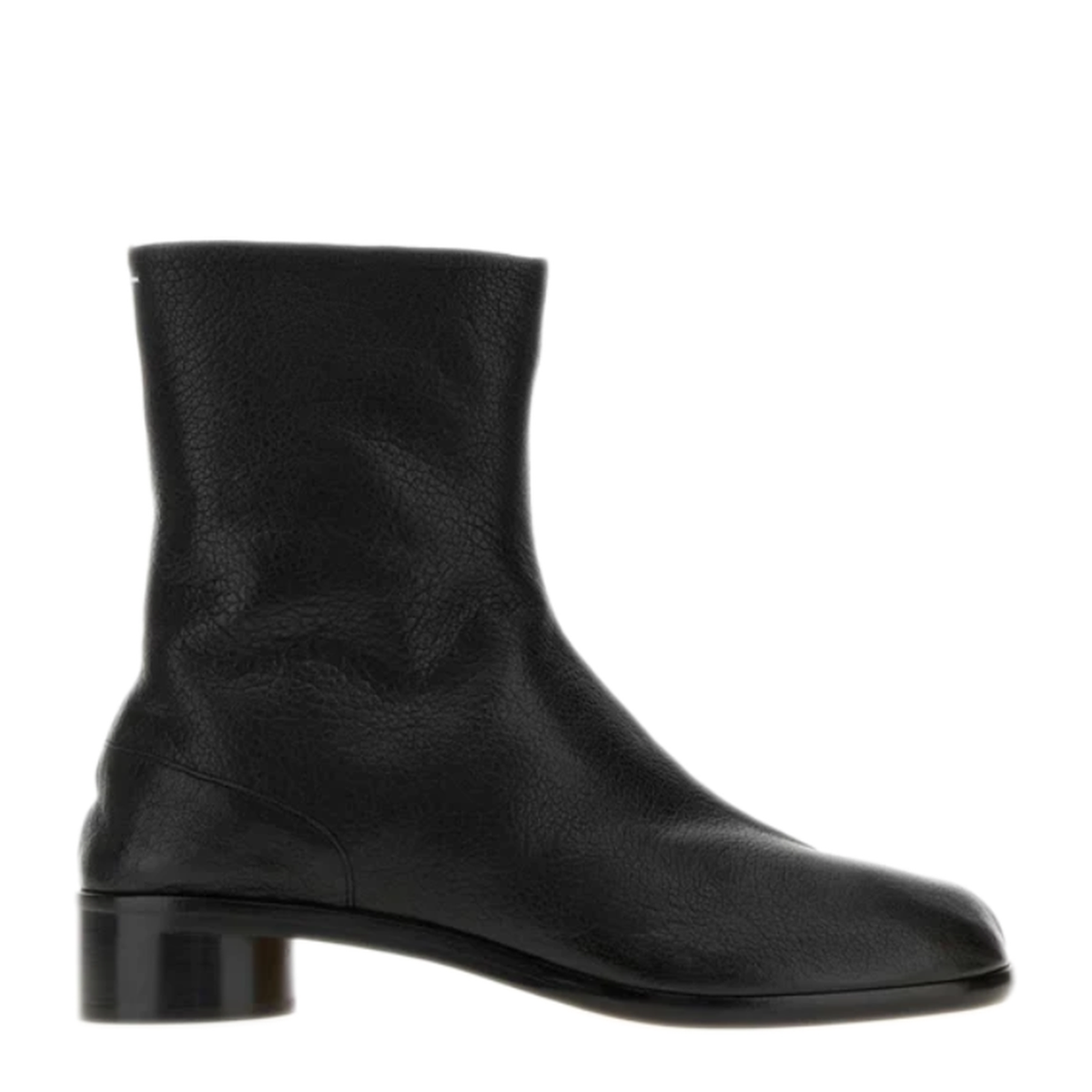 Tabi Leather Ankle Boots In Black