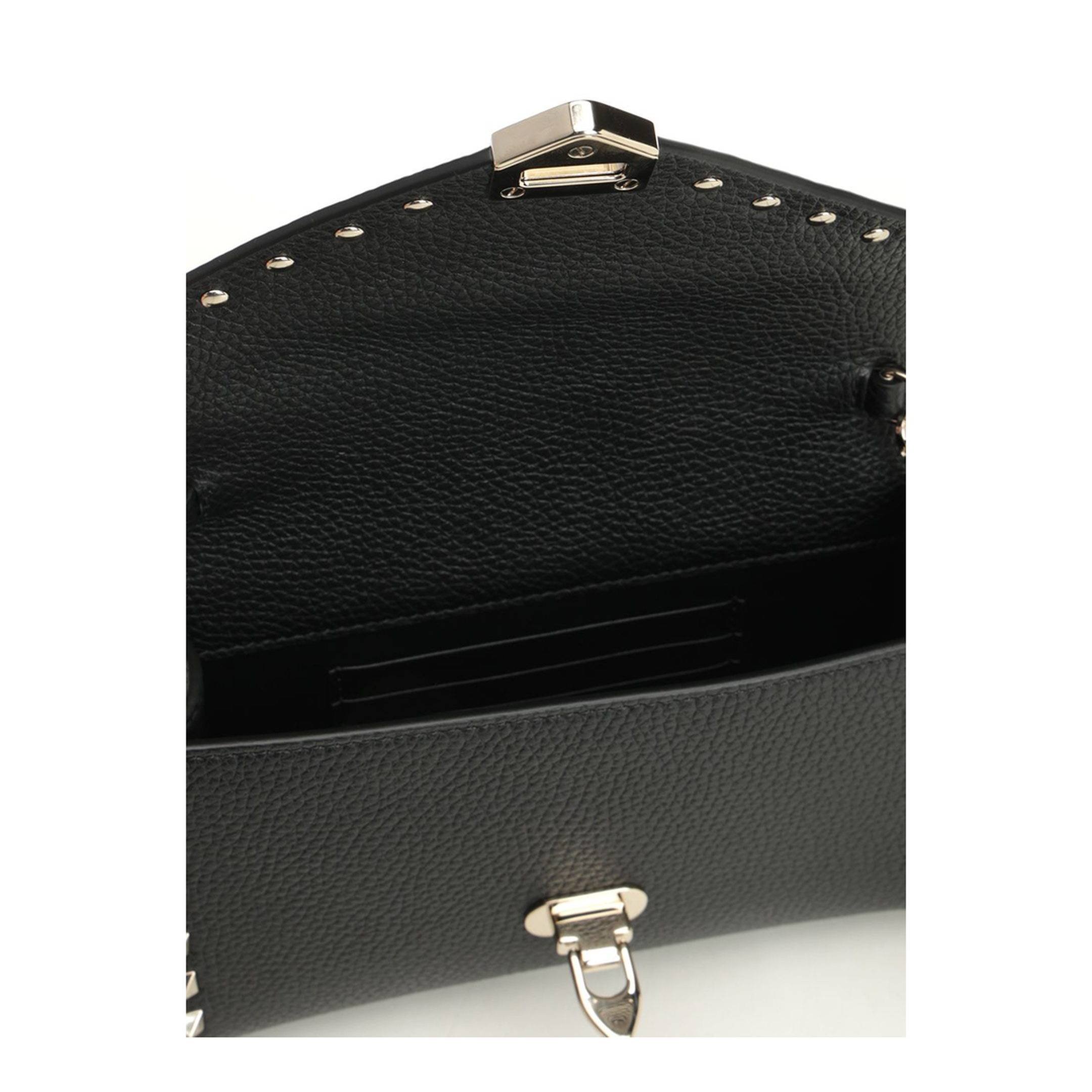Rockstud Grainy Calfskin Wallet On Chain - Black