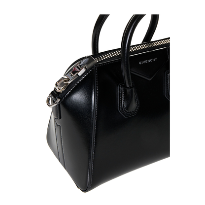 Antigona Mini Bag In Box Leather