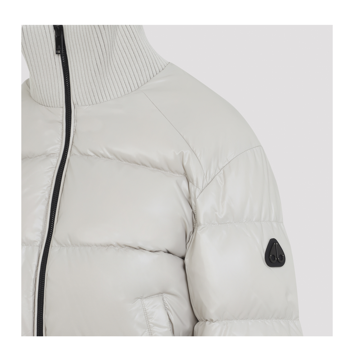 MAYFEYR - Moose Knuckles - Queens Bomber Alabaster Nylon Puffer - M36LB0071705