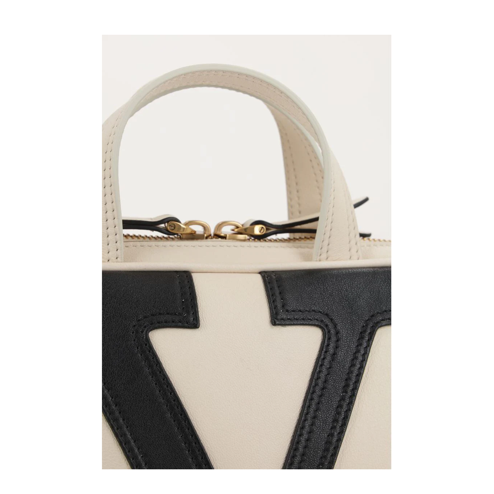 Viva Superstar Handbag in Nappa