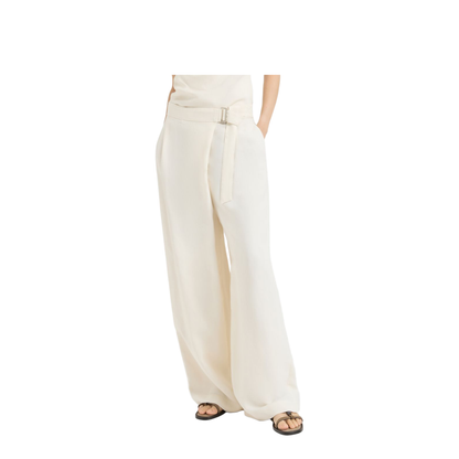 Crossed pants
