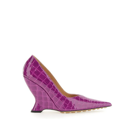 Pointed Decollete Pumps