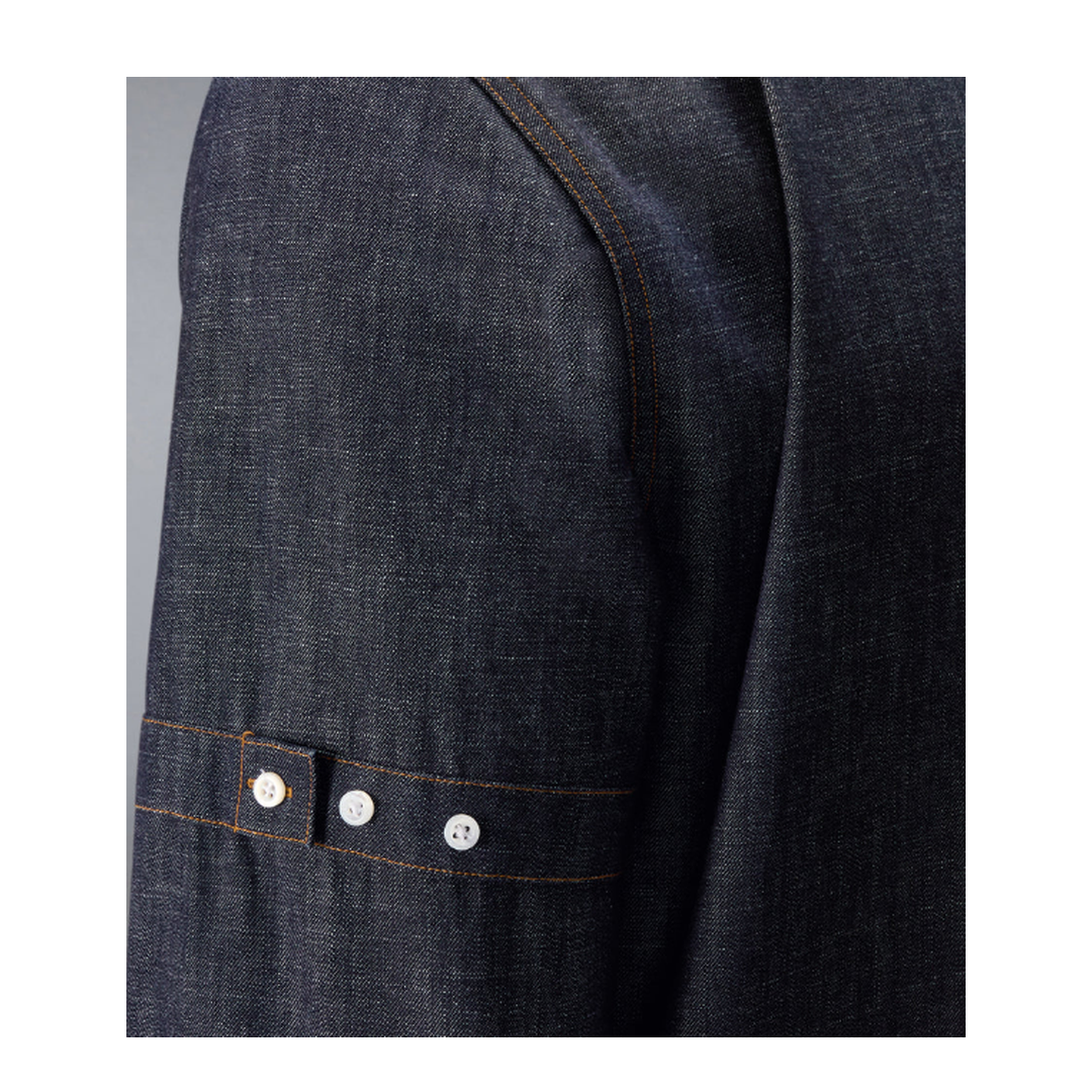 MAYFEYR - Thom Browne - L/S Bd Straight Fit Shirt With Rwb Inner Cuff Detail And Self Armband In Shirting Denim - MWL435SF1105415