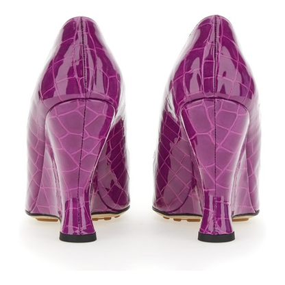 Pointed Decollete Pumps