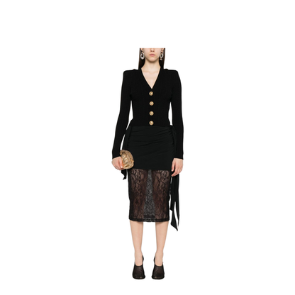 V-necked cardigan