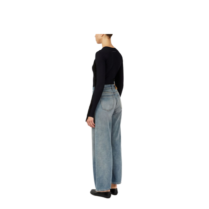Wide-leg jeans with worn effect
