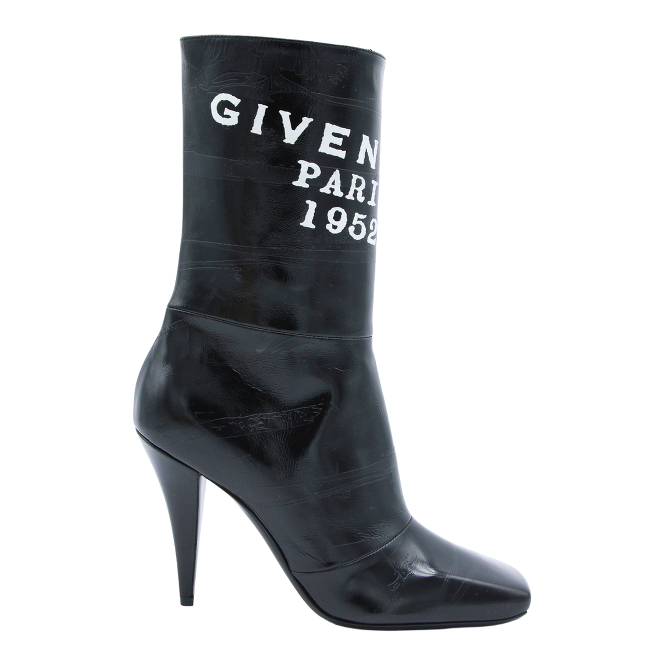 Leather Boots In Black