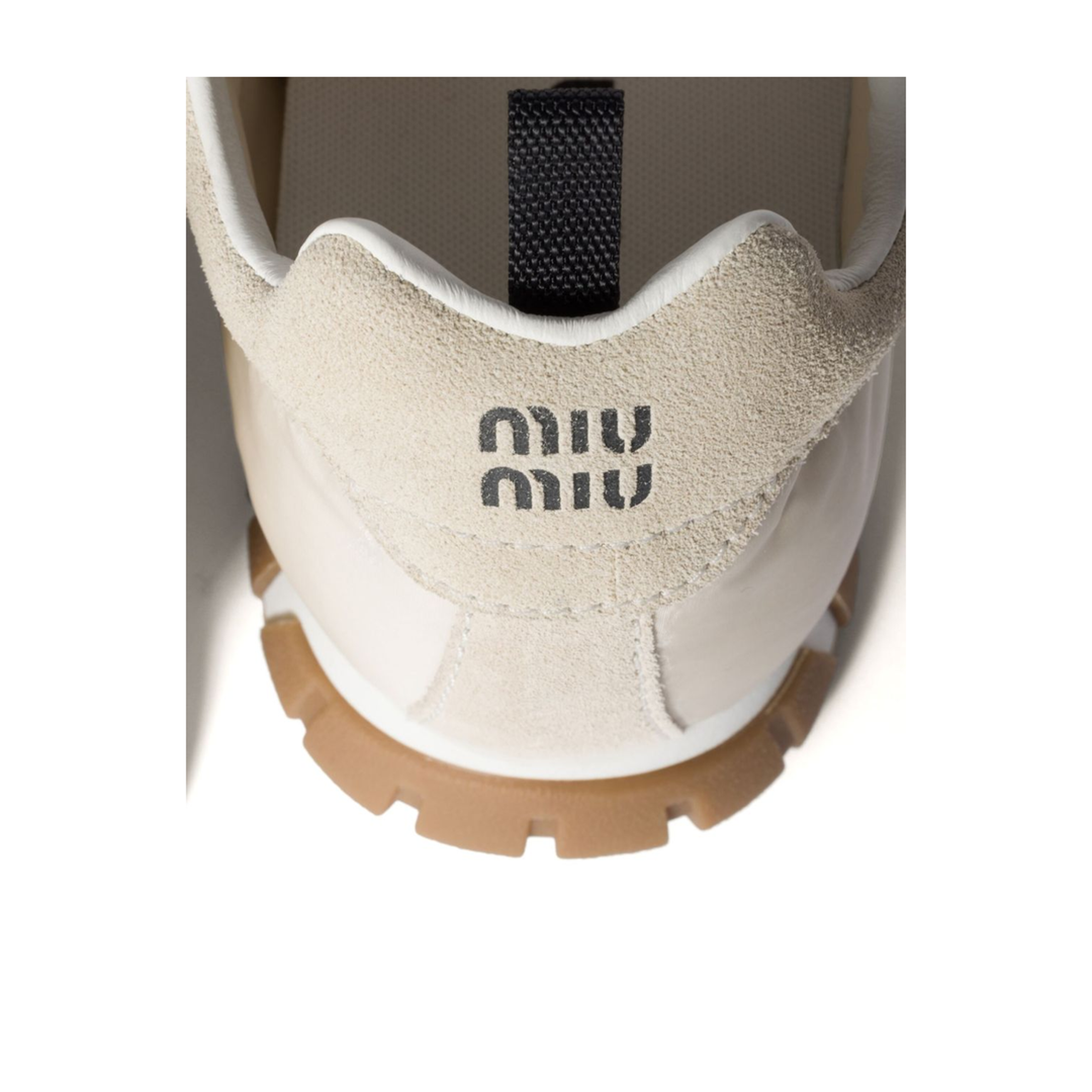 Sneakers White