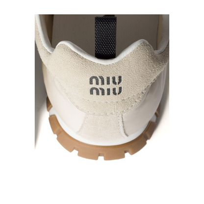 Sneakers White