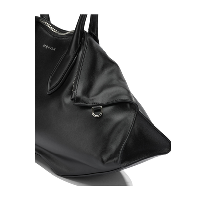 Manta Bag Medium Calf Leather Shoulder Bag - Black