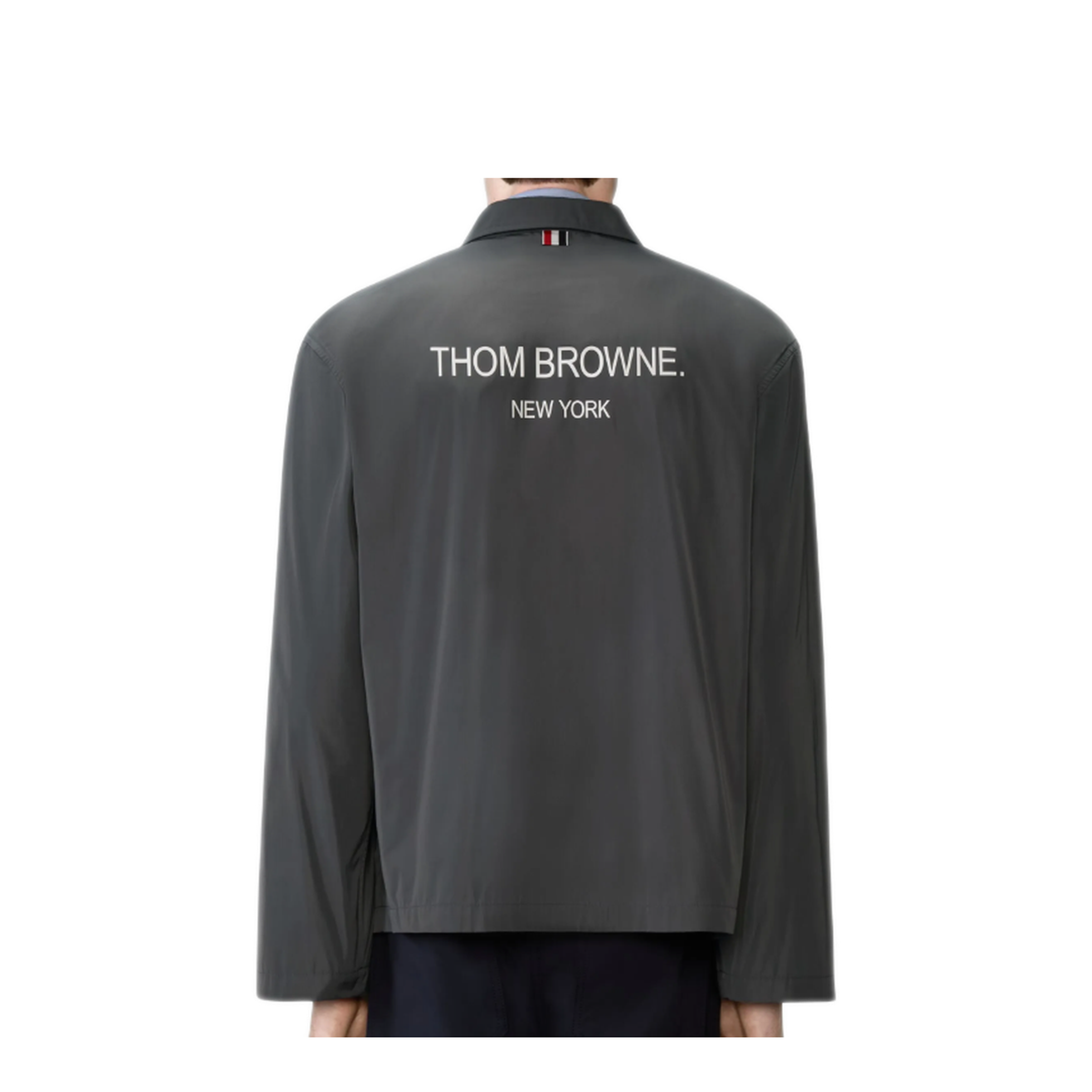 MAYFEYR - Thom Browne - Packable S/C W/ Flap Pockets (27") W/ Logo Print In Light Memory Tech - MJU581PF0967025