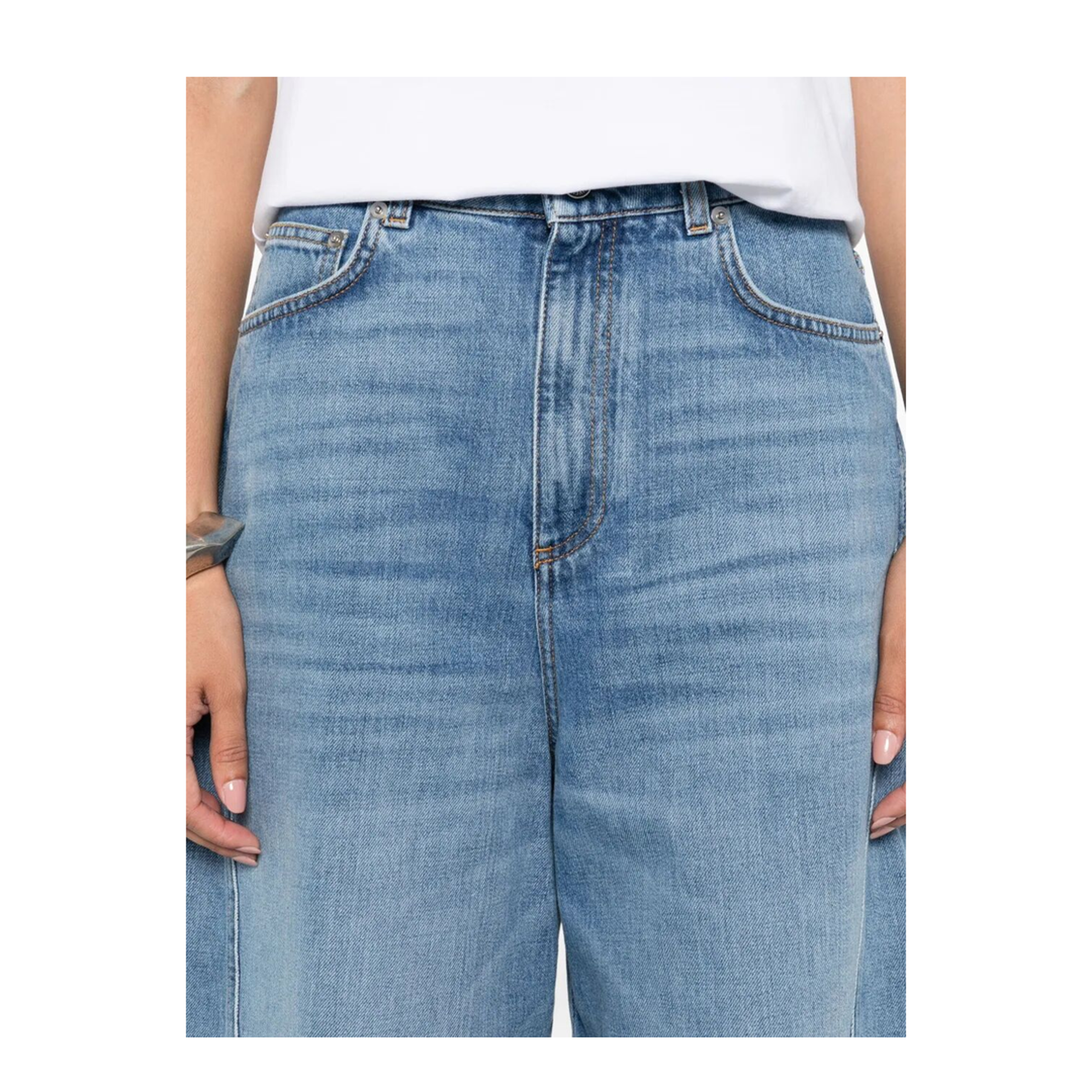 MAYFEYR - Givenchy - Cocoon Logo-Patch Jeans - BW517J516W