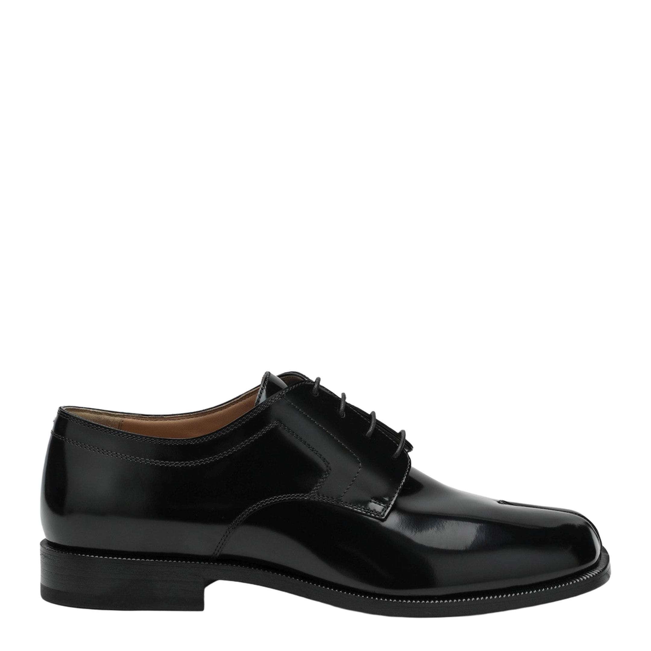 Black Tabi Lace-Up Shoe in Polished Calfskin