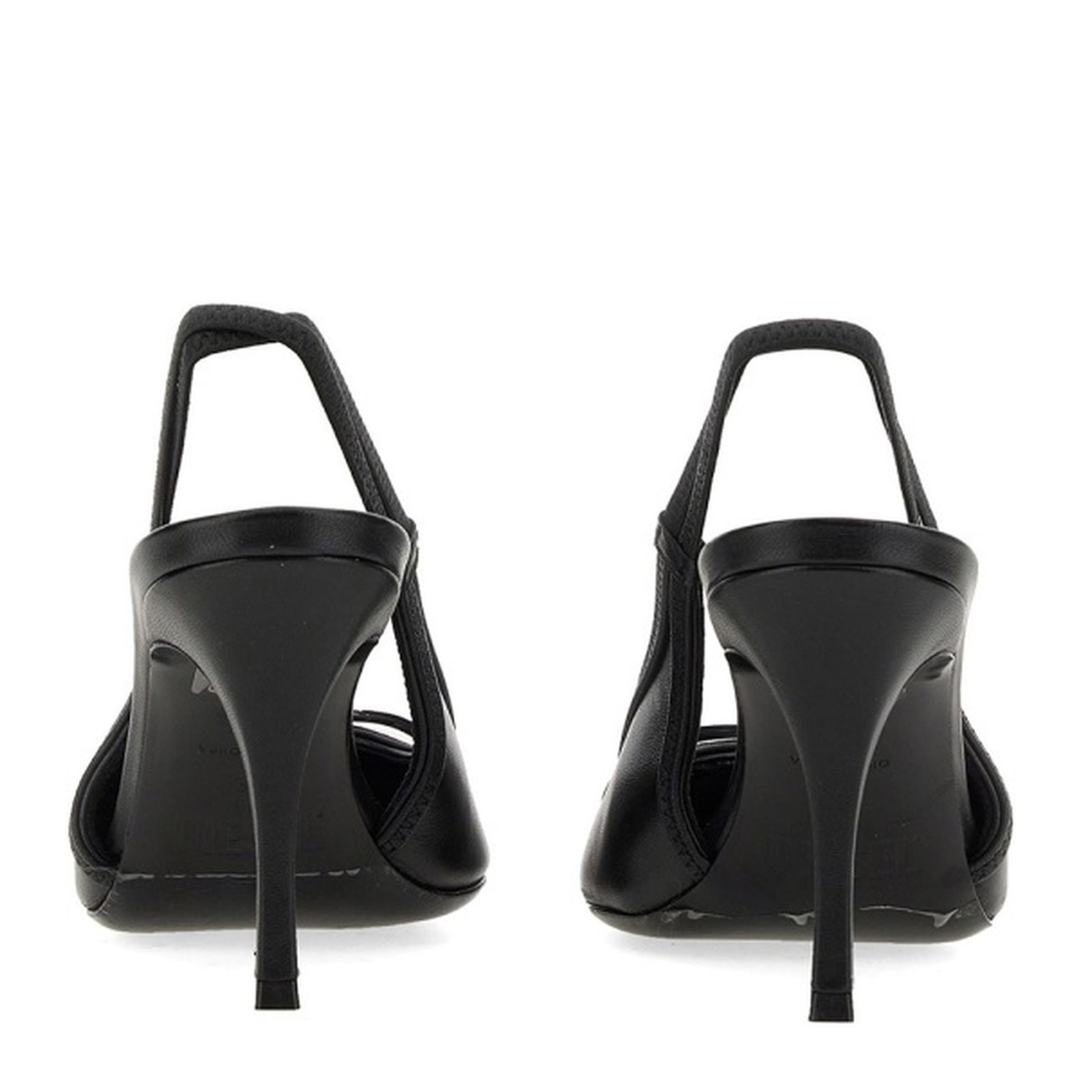 With Heel Black