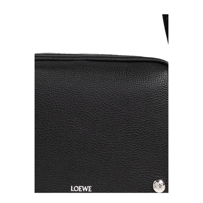 Medium Pebble Messenger Bag