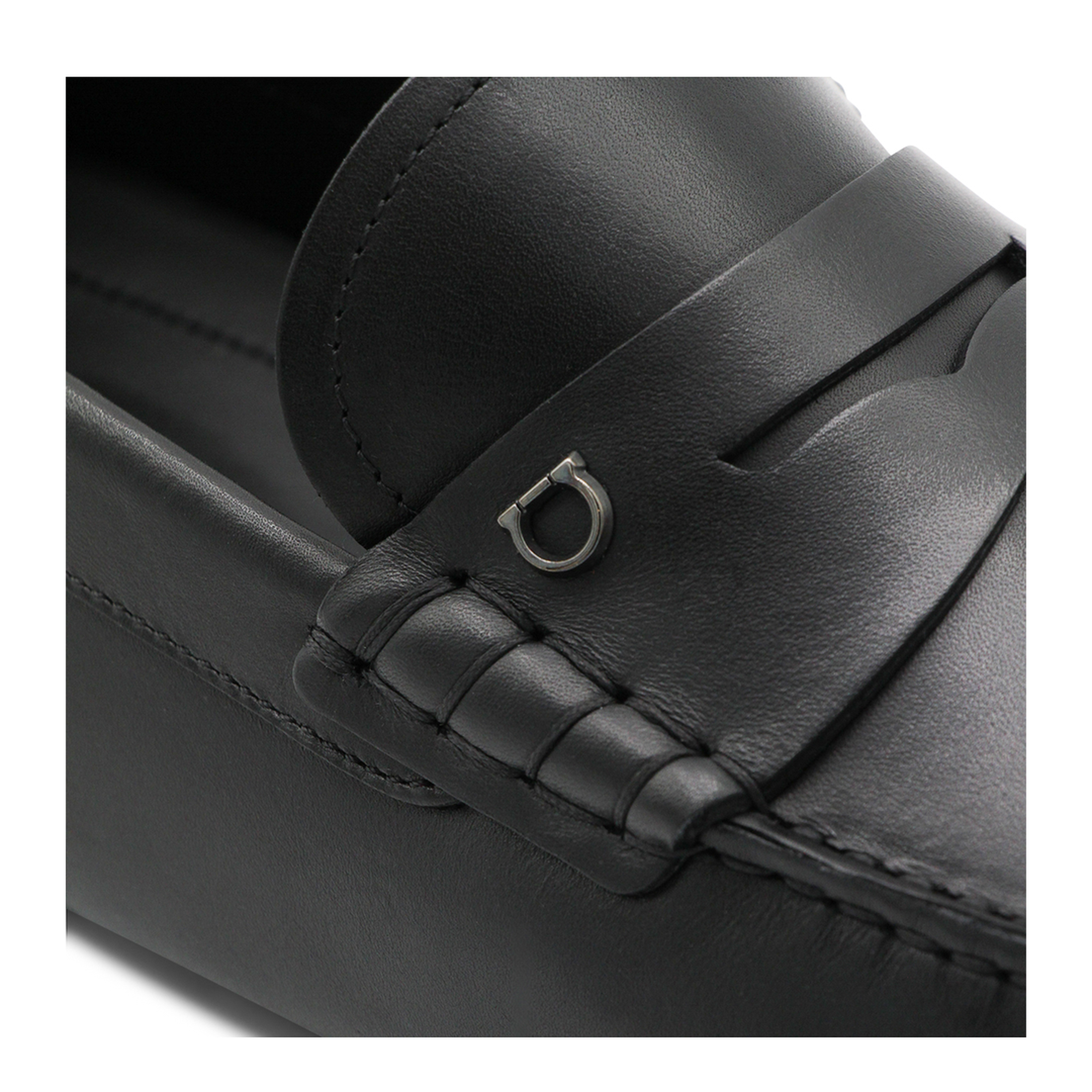 MAYFEYR - Ferragamo - Flat Shoes - 78961602A688001