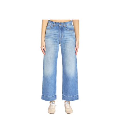 High-waisted shorts jeans